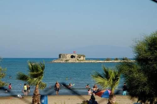 Cesur Pansiyon Yumurtalik Exterior foto