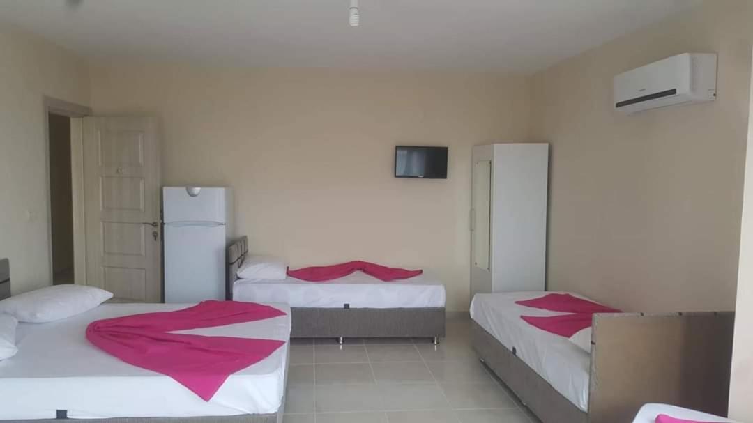 Cesur Pansiyon Yumurtalik Exterior foto